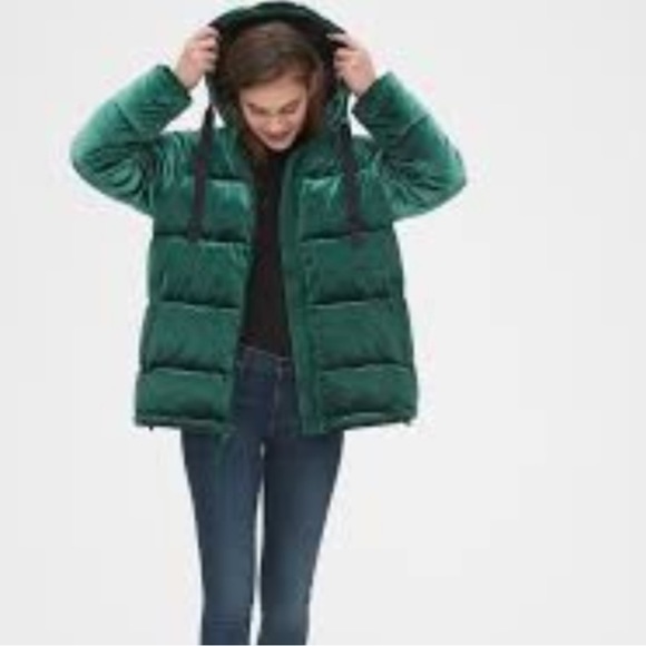 gap green velvet puffer jacket